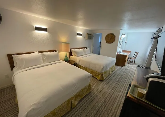 The Aztec & Creative Space Motel 5*