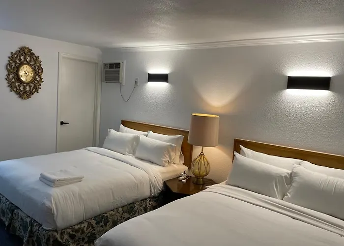 The Aztec & Creative Space 5*