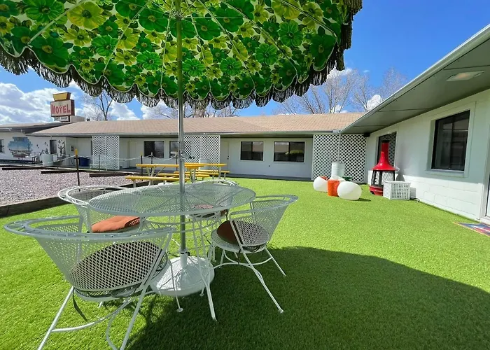 The Aztec & Creative Space Seligman