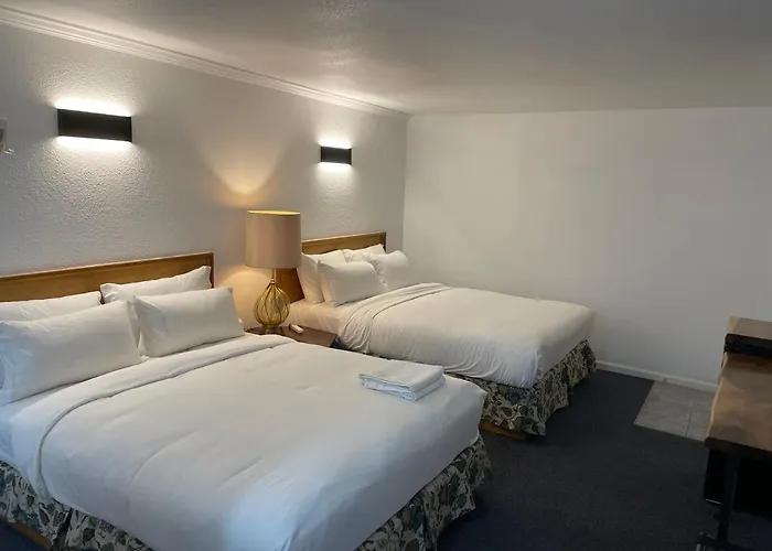 The Aztec & Creative Space 5*