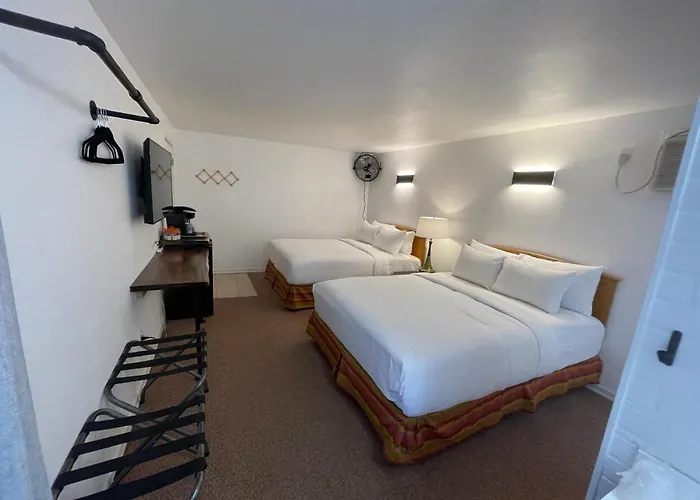 The Aztec & Creative Space 5*