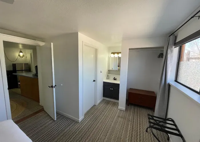 The Aztec & Creative Space 5*