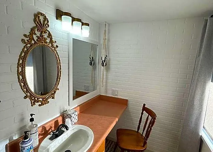 The Aztec & Creative Space 5*